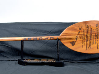 outrigger paddle with engraving